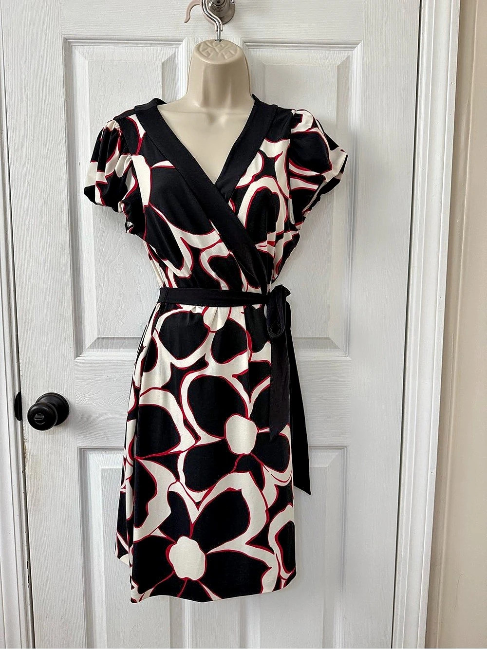 INC International Concepts Floral-Print Wrap Dress Black & White Size XL - Picture 2 of 11
